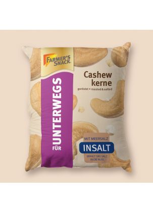 Woreczek w kształcie prażonych orzechów nerkowca Opakowanie On-the-go na beżowym tle z logo Farmer's Snack