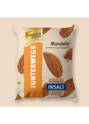 Woreczek w kształcie prażonych migdałów Opakowanie On-the-go na beżowym tle z logo Farmer's Snack