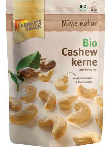 Freestanding packaging for organic cashew nuts, 150 g, with Farmer's Snack logo, vegan label and organic seal.